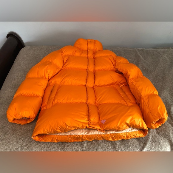 Womens aritzia mega puff jacket - Picture 2 of 14